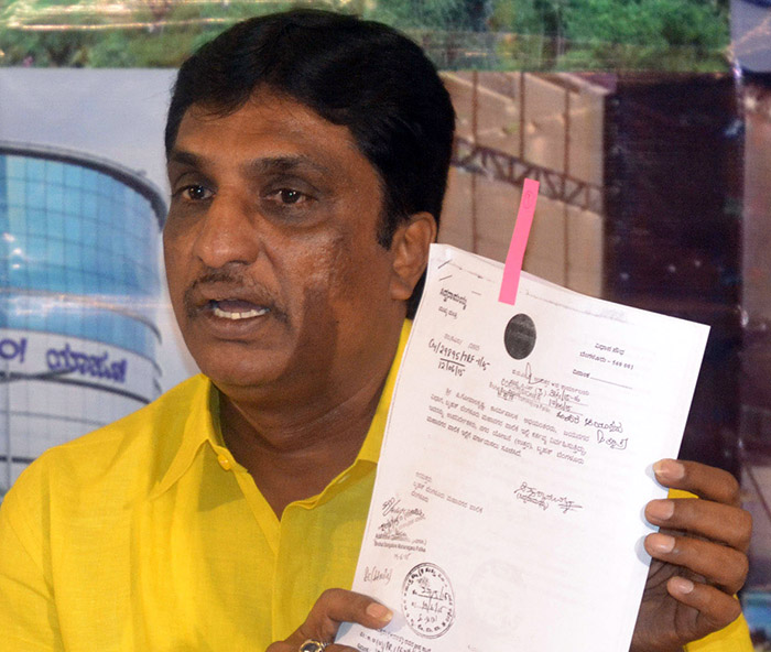 ಶೇ.90ಕ್ಕಿಂತ ಅಧಿಕ ಕಟ್ಟಡಗಳಿಗೆ ನಕಲಿ ಒಸಿ, ಸಿಸಿ ವಿತರಣೆ: ರಮೇಶ್ ಆರೋಪ